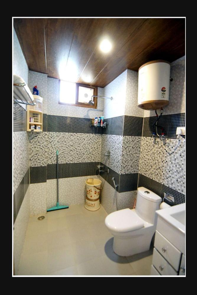 Lotus Cottage Манали Экстерьер фото